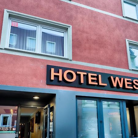Hotel West Hamburg Bagian luar foto