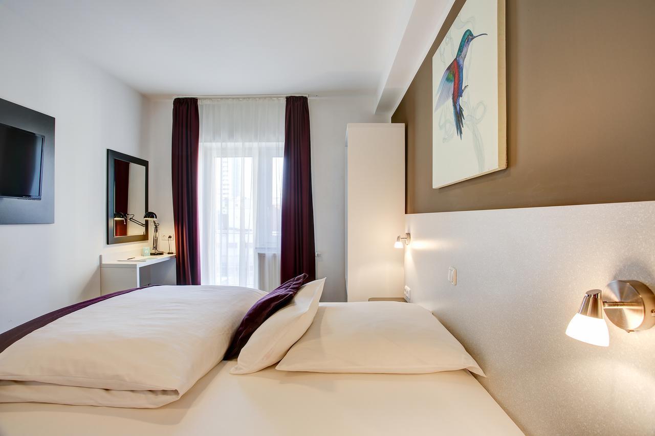 Hotel West Hamburg Bagian luar foto