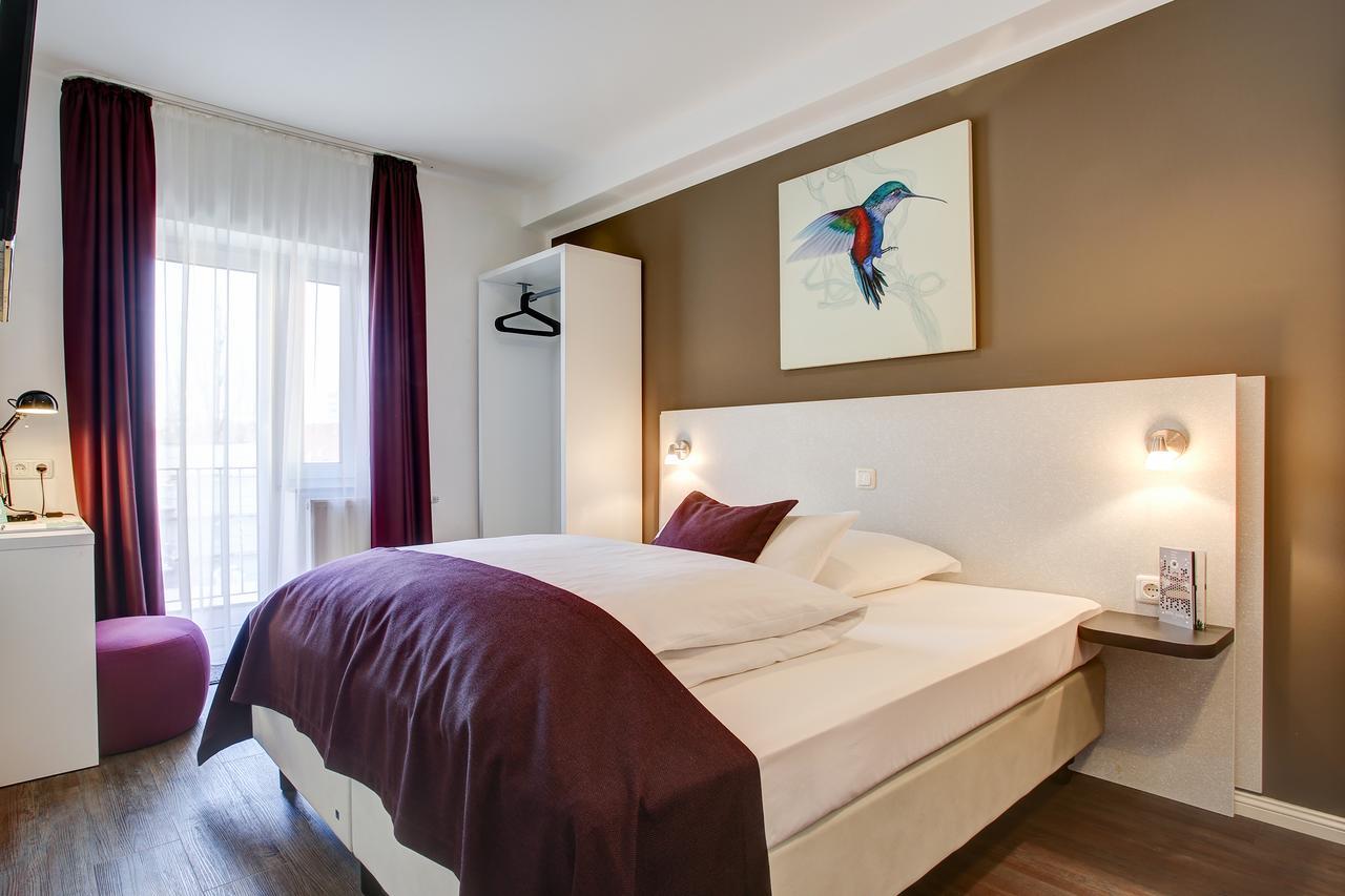 Hotel West Hamburg Bagian luar foto