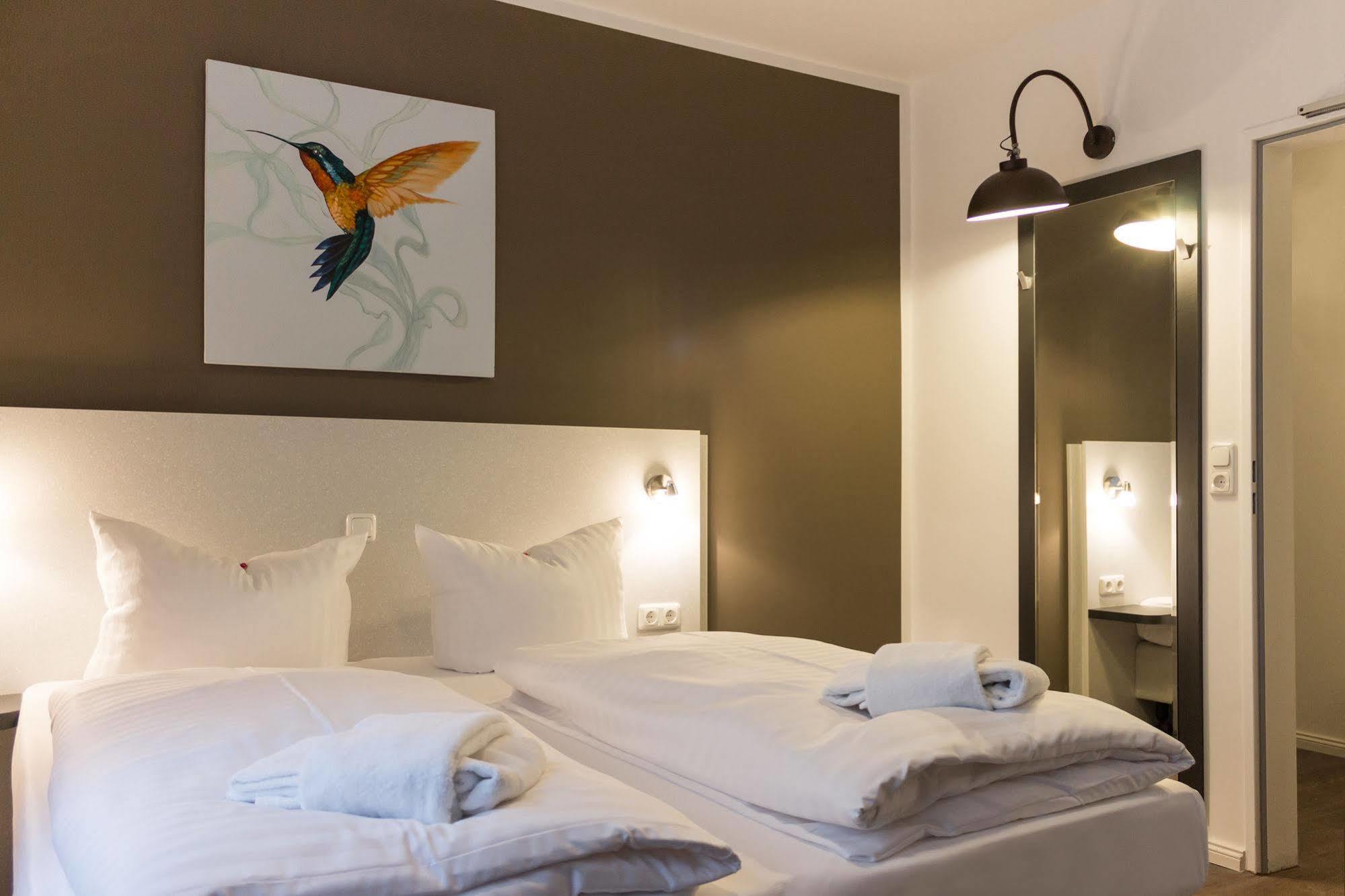 Hotel West Hamburg Bagian luar foto
