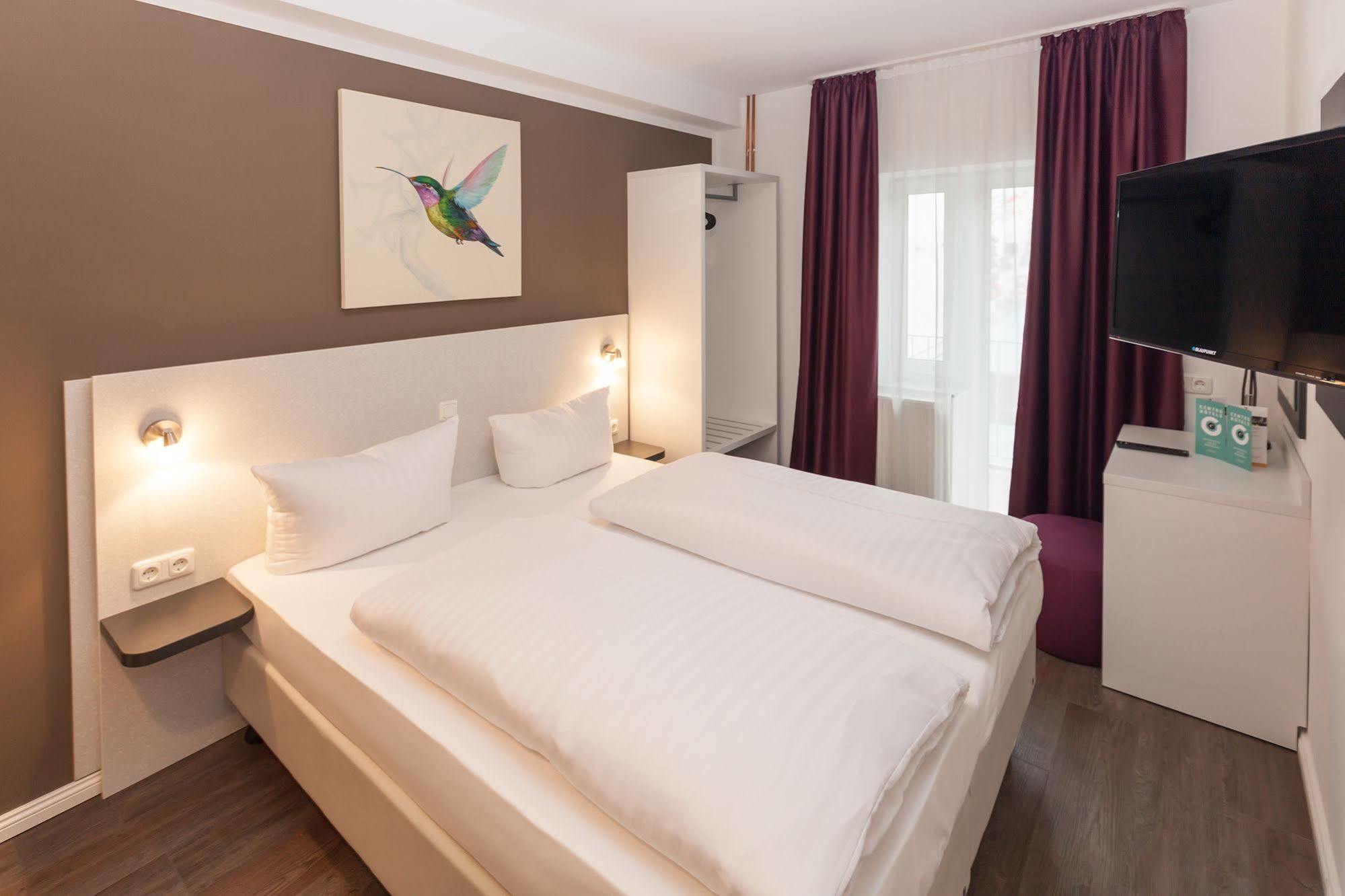 Hotel West Hamburg Bagian luar foto