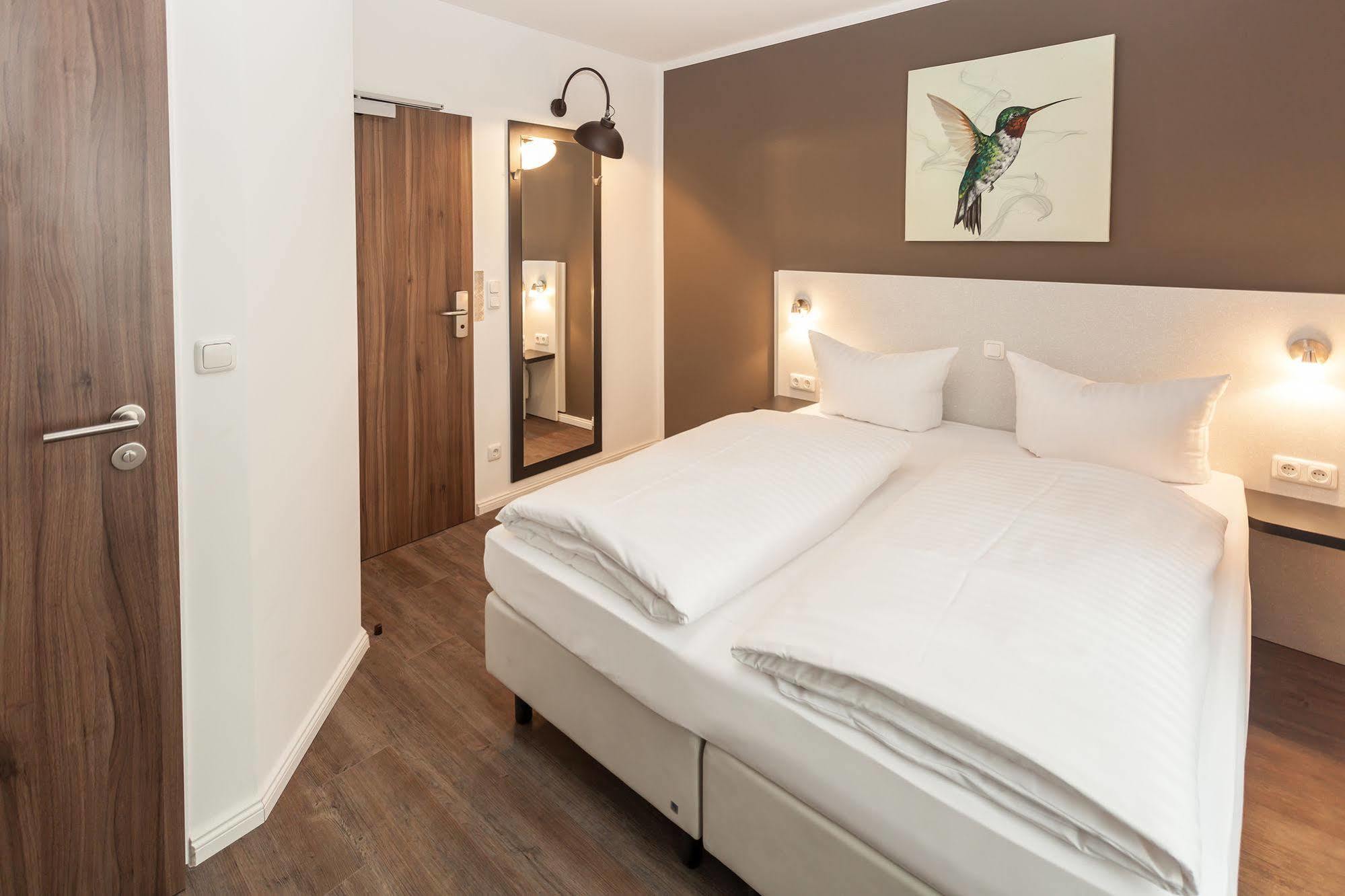 Hotel West Hamburg Bagian luar foto